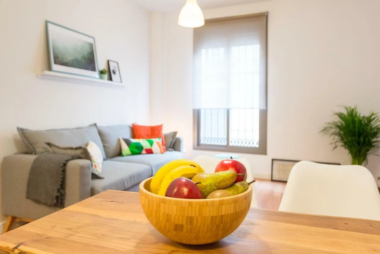 Apartment Homely Malaga Plaza Montano